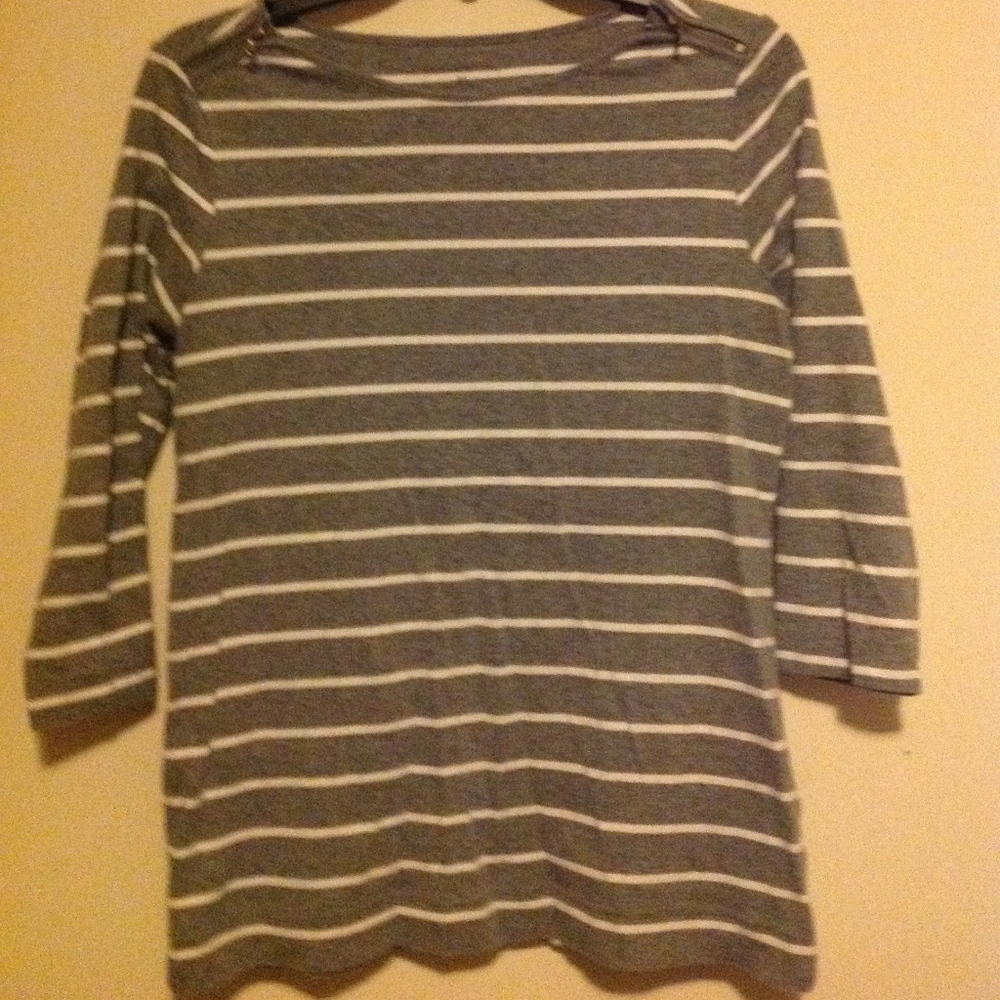Lot of 2 Croft and Barrow 3/4 Length Sleeve Tops